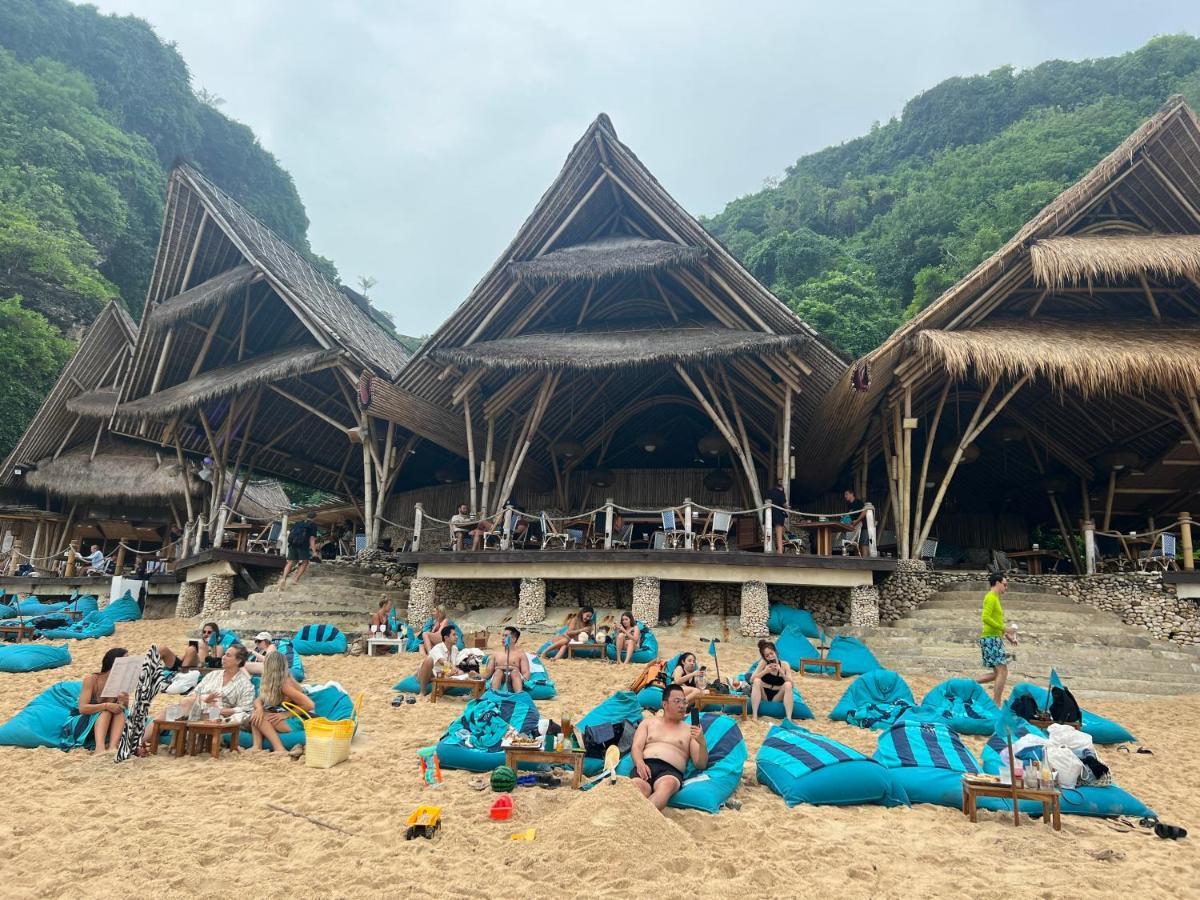 Pinokkio B&B Restaurant Ungasan Kültér fotó