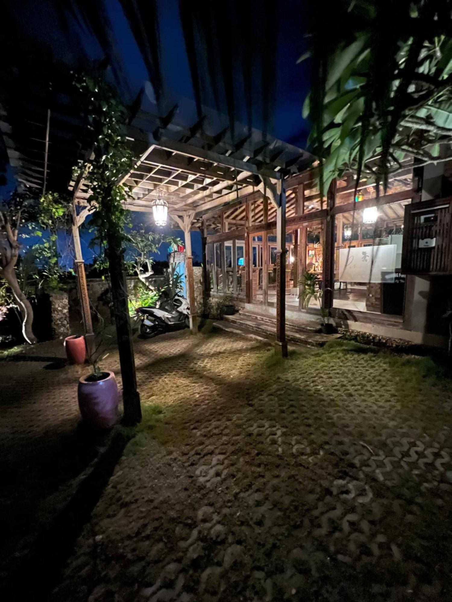 Pinokkio B&B Restaurant Ungasan Kültér fotó